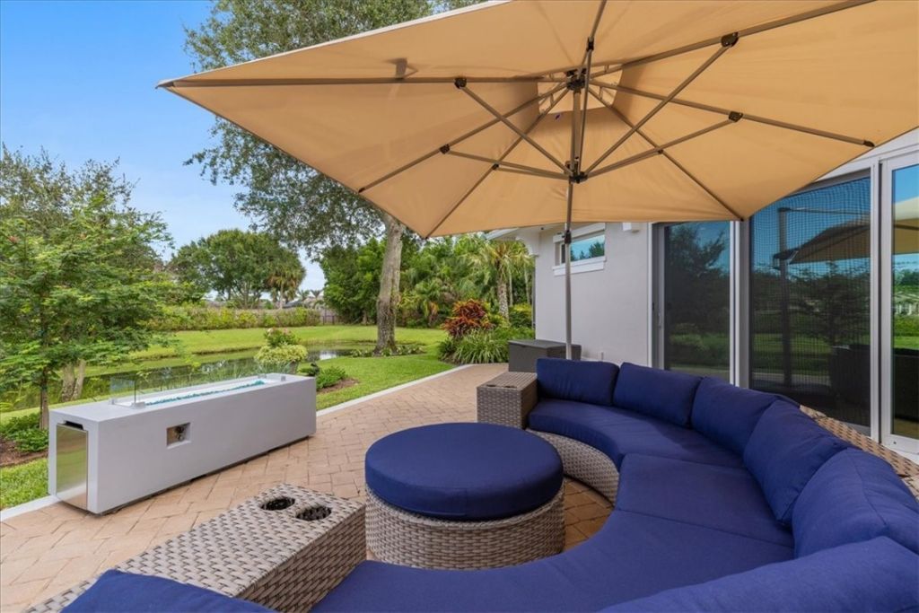 1090 Quail Court Sw, Vero Beach, FL 32968 Photo