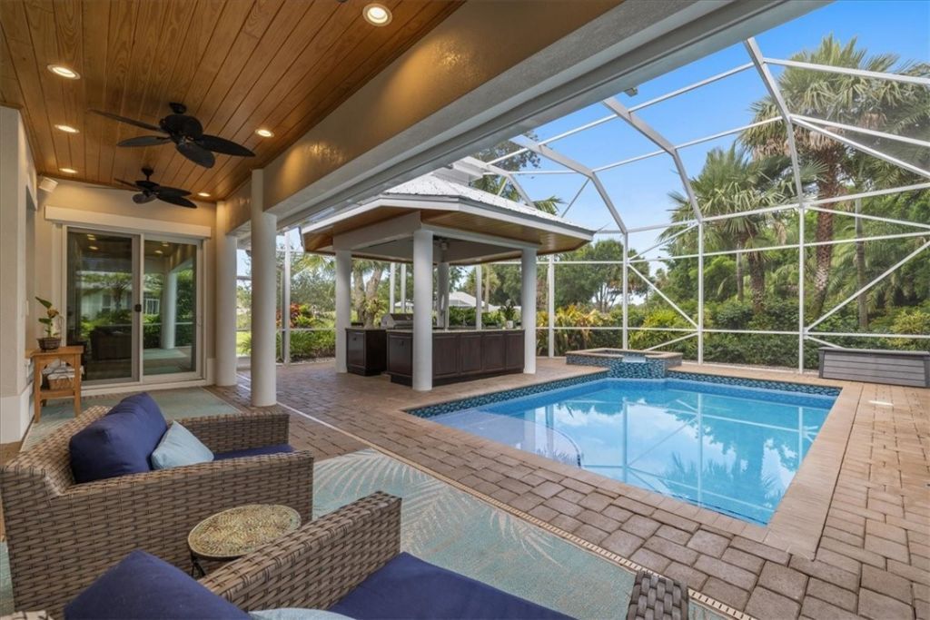 1090 Quail Court Sw, Vero Beach, FL 32968 Photo