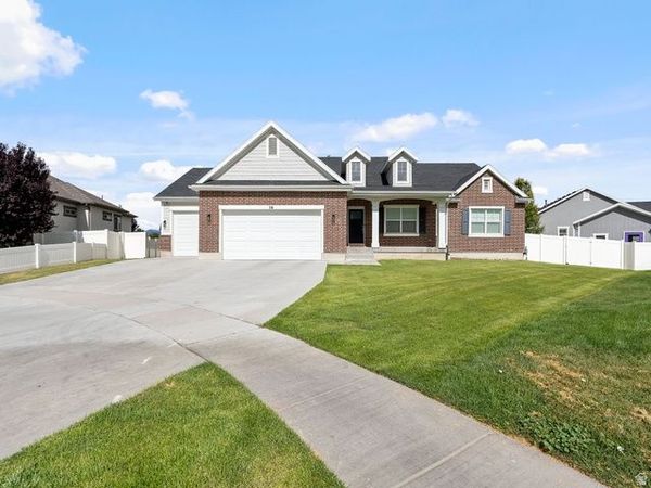 78 W DANBURY LN N, Stansbury Park, UT 84074