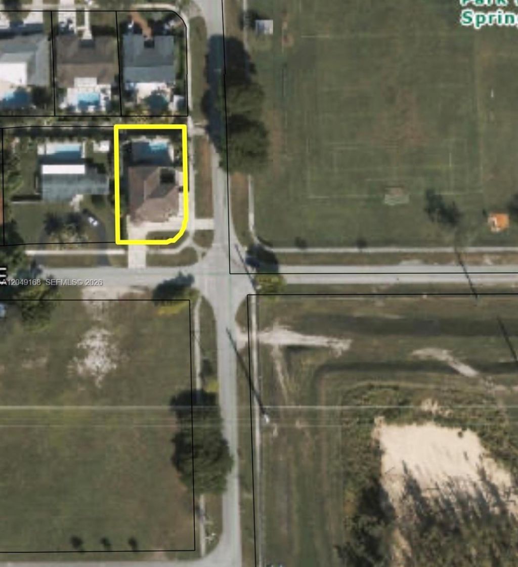 901 Dove Ave , Miami Springs, FL 33166 Photo