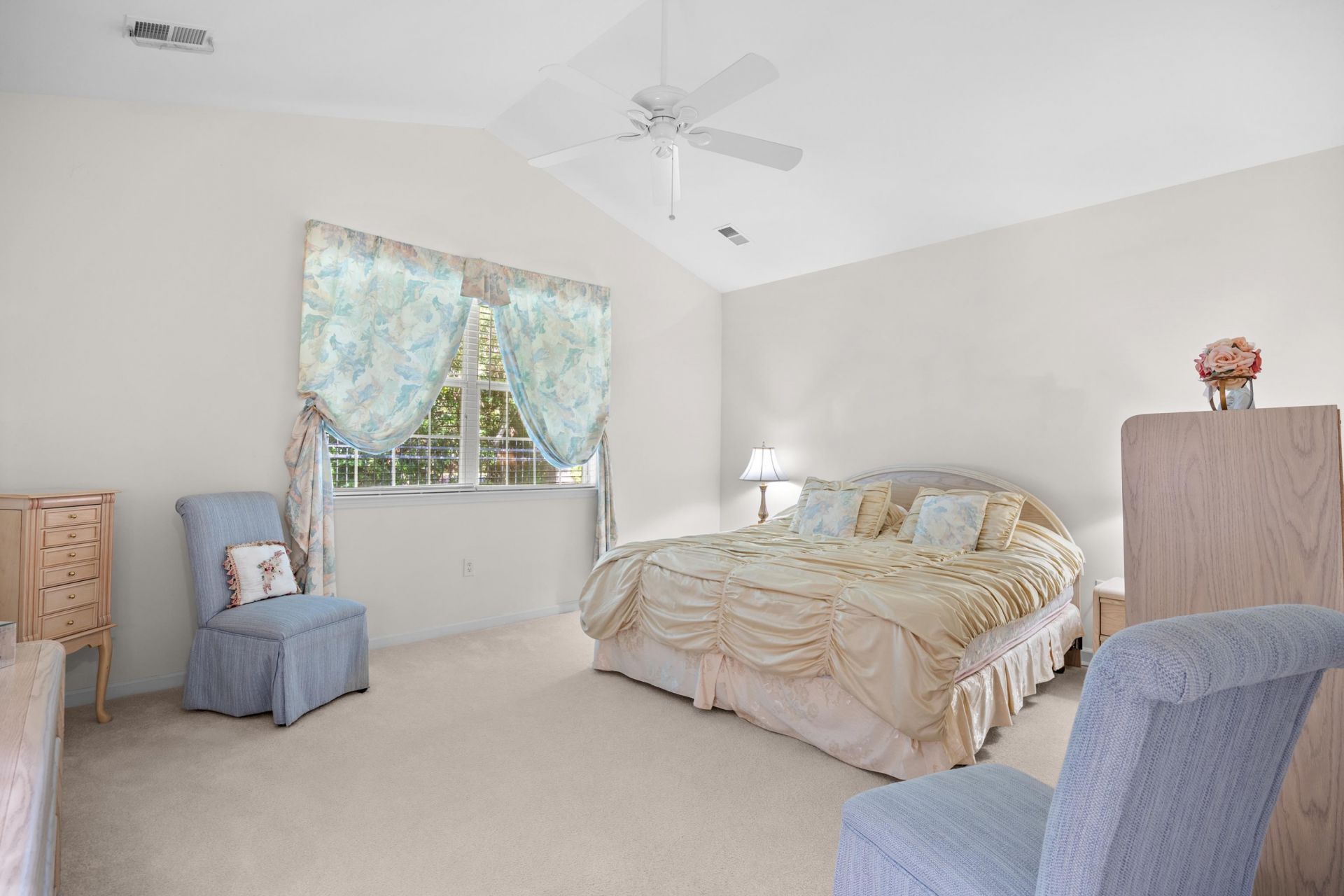 845 Laquinta Loop Photo 24