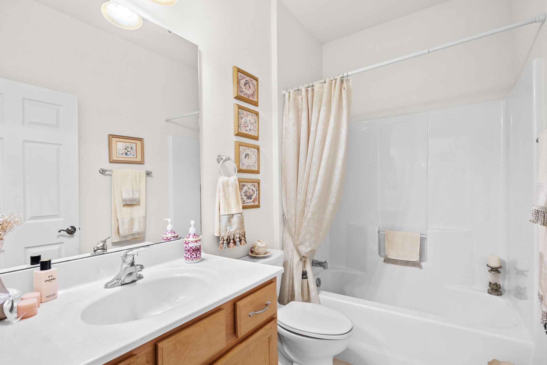 845 Laquinta Loop Photo 27
