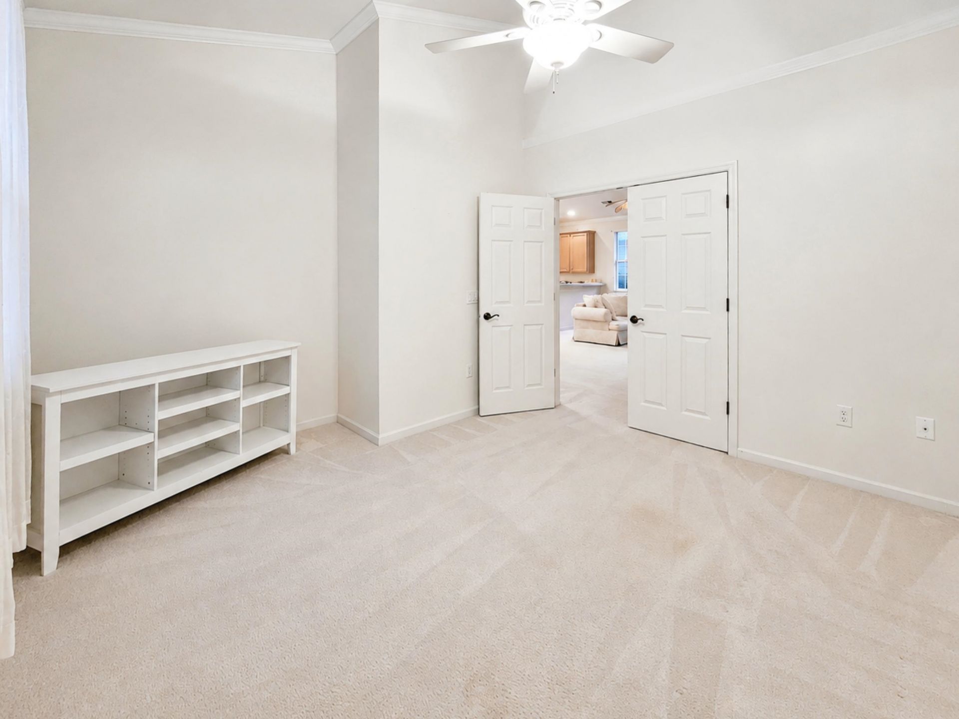 845 Laquinta Loop Photo 33