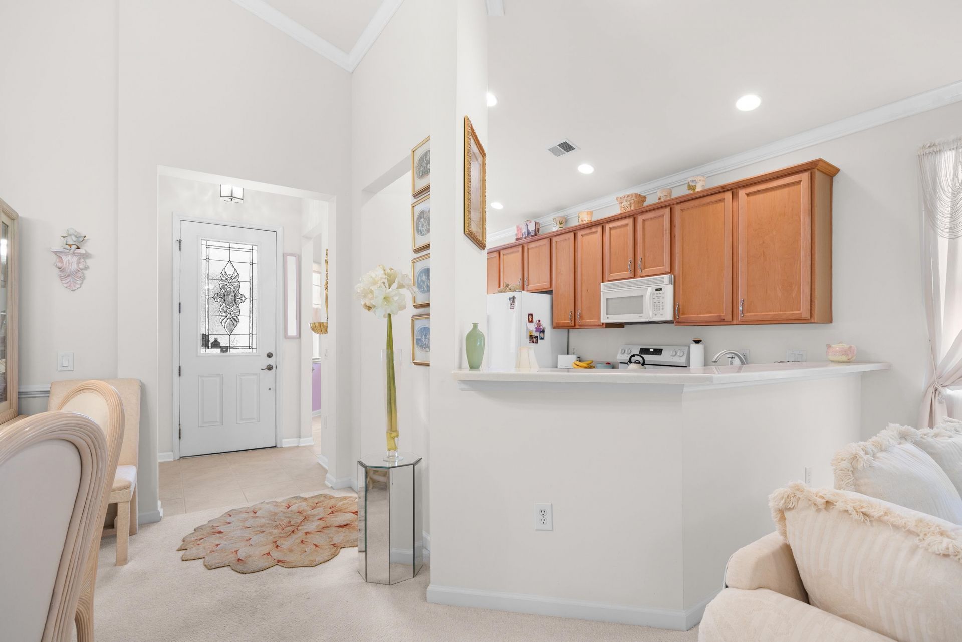 845 Laquinta Loop Photo 5