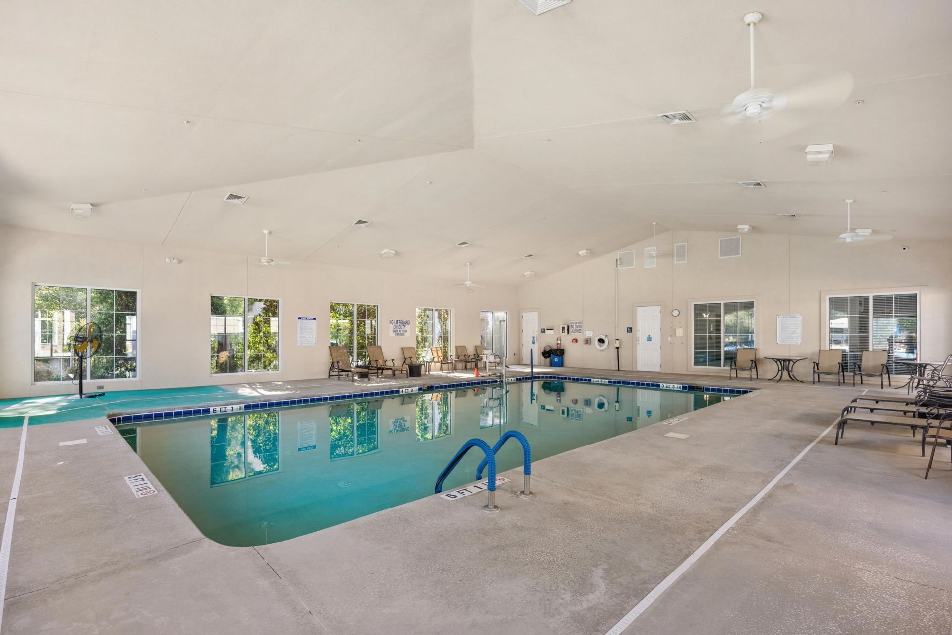 845 Laquinta Loop Photo 53