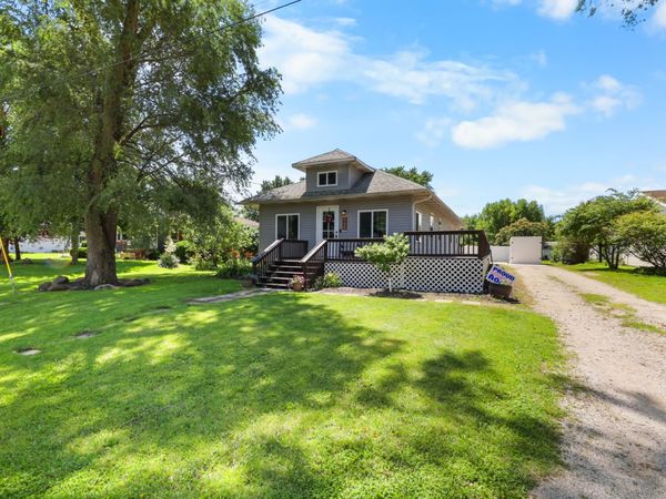 545 E 2nd Street , Coal City, IL 60416