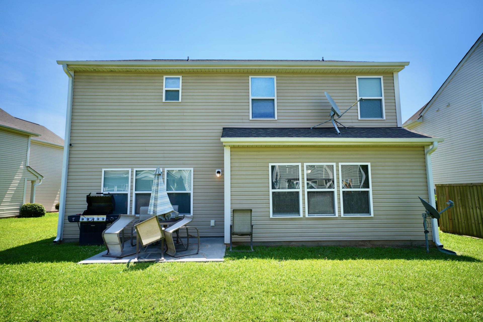 407 Thoroughbred Drive Photo 31