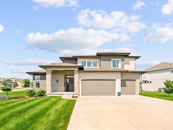 13316 W 181st Place, Overland Park, KS 66013