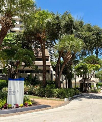520 Brickell Key Dr , Unit O208, Miami, FL 33131 Photo