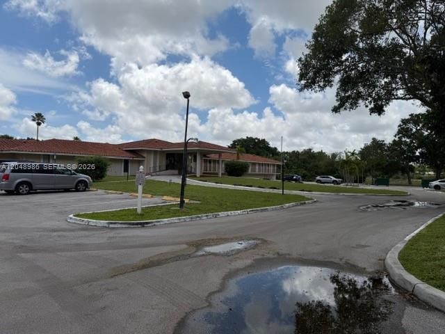 4174 Inverrary Dr , Unit 605, Lauderhill, FL 33319 Photo