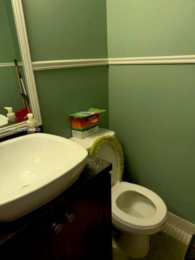 4174 Inverrary Dr , Unit 605, Lauderhill, FL 33319 Photo