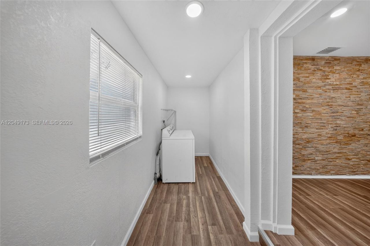 9828 NW 26th Ave, Miami, FL 33147 Photo