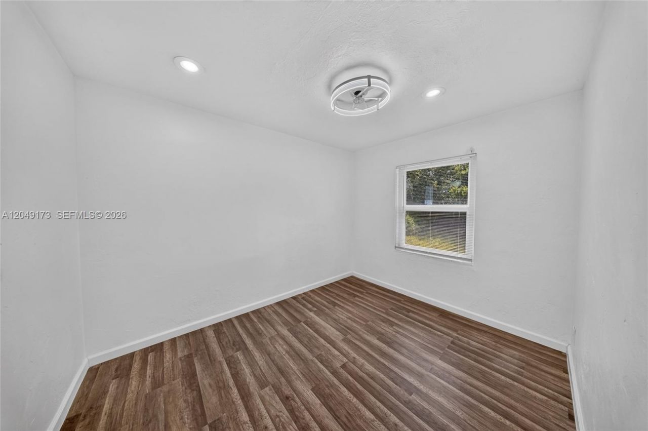 9828 NW 26th Ave, Miami, FL 33147 Photo