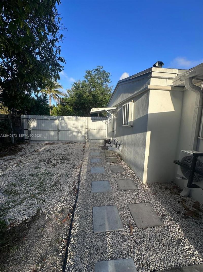 9828 NW 26th Ave, Miami, FL 33147 Photo