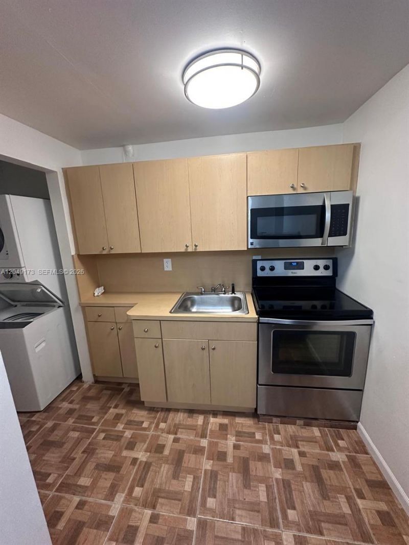 9828 NW 26th Ave, Miami, FL 33147 Photo