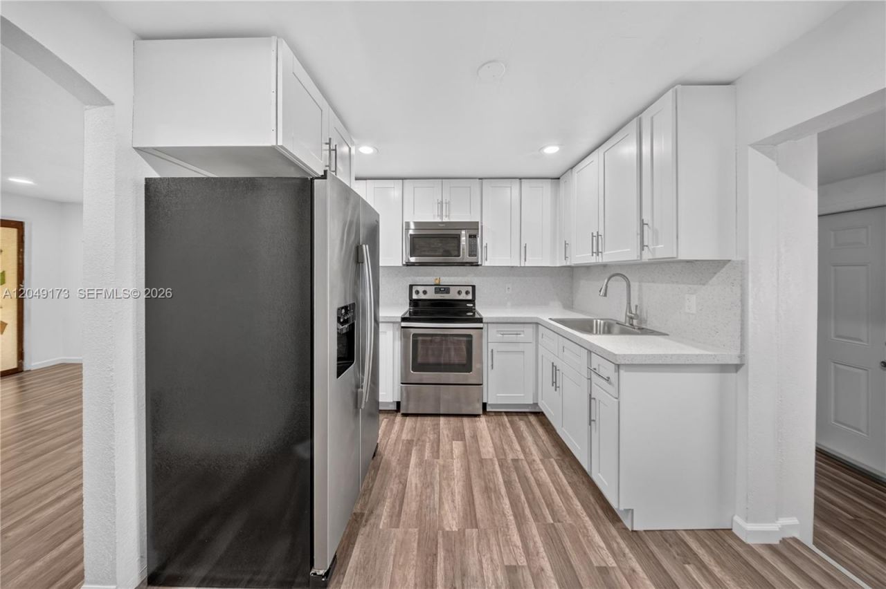9828 NW 26th Ave, Miami, FL 33147 Photo