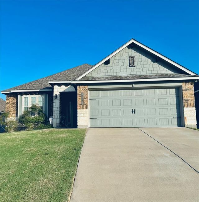 10205 Omni Drive, Waco, TX 76708 Main Photo