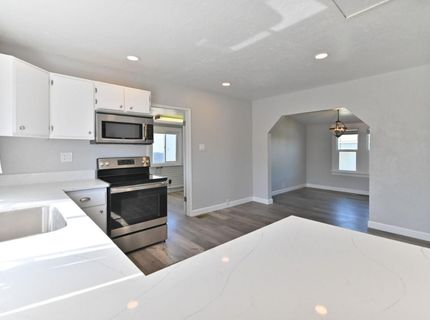 17569 Campbell Ave, Escalon, CA 95320 Photo
