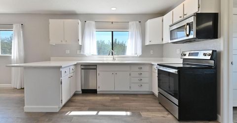 17569 Campbell Ave, Escalon, CA 95320 Photo