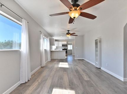 17569 Campbell Ave, Escalon, CA 95320 Photo