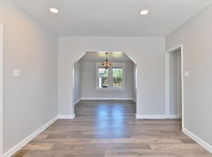 17569 Campbell Ave, Escalon, CA 95320 Photo