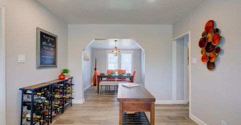 17569 Campbell Ave, Escalon, CA 95320 Photo