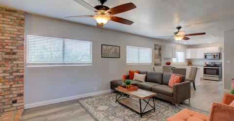 17569 Campbell Ave, Escalon, CA 95320 Photo