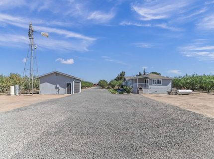 17569 Campbell Ave, Escalon, CA 95320 Photo