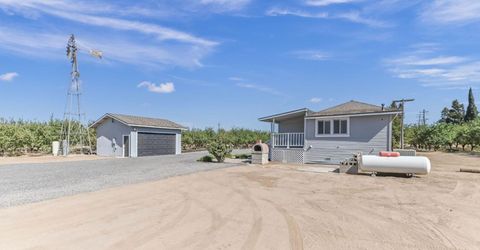 17569 Campbell Ave, Escalon, CA 95320 Photo