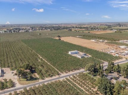 17569 Campbell Ave, Escalon, CA 95320 Photo