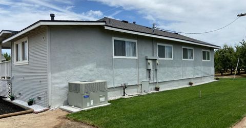 17569 Campbell Ave, Escalon, CA 95320 Photo