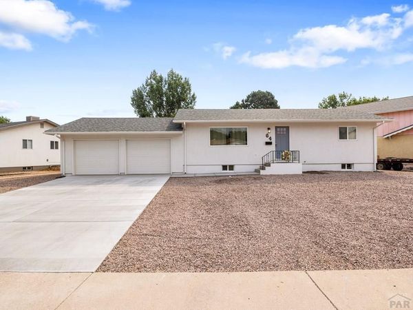 64 Radcliff Lane, Pueblo, CO 81005