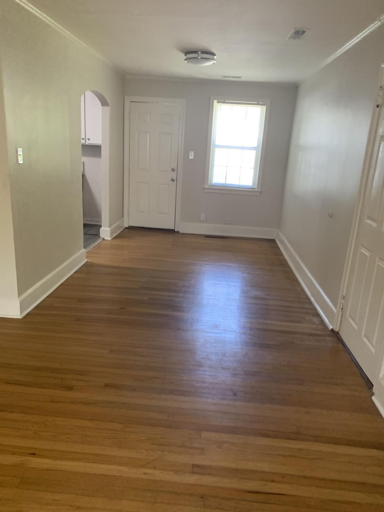 833 Locust Street Photo 9