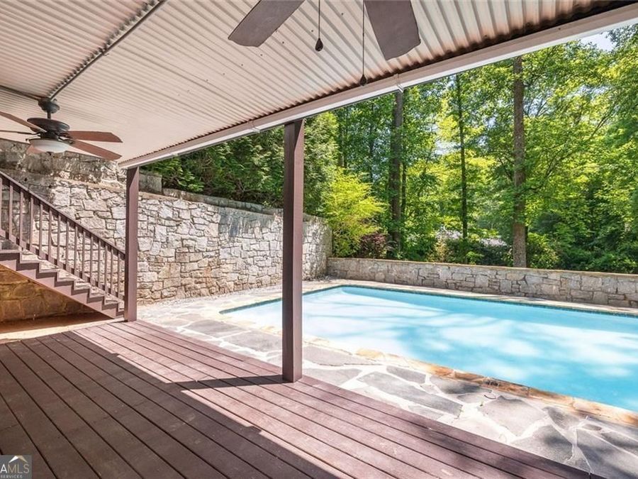 Property Image 32