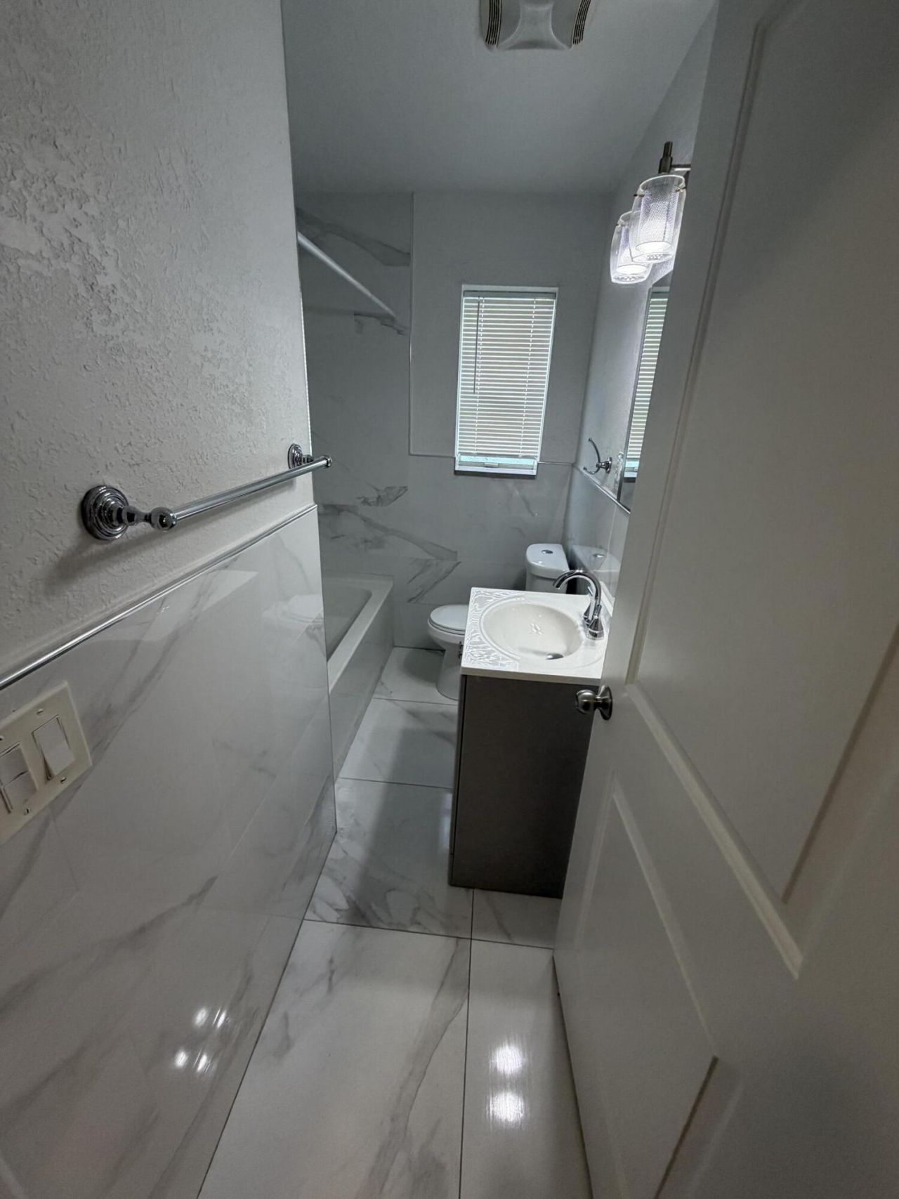 442 Winters Street, West Palm Beach, FL 33405 Photo