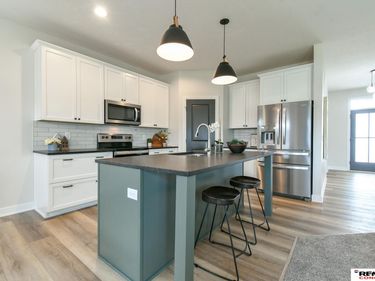 7514 Augustine Avenue, Lincoln, NE 68516
