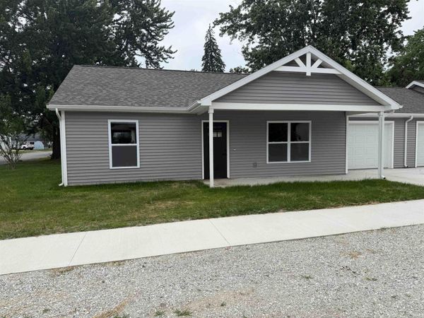 901 Dorwin Street, Decatur, IN 46733
