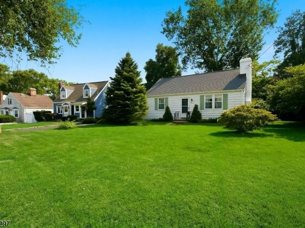 180 Milltown Rd, Springfield, NJ 07081