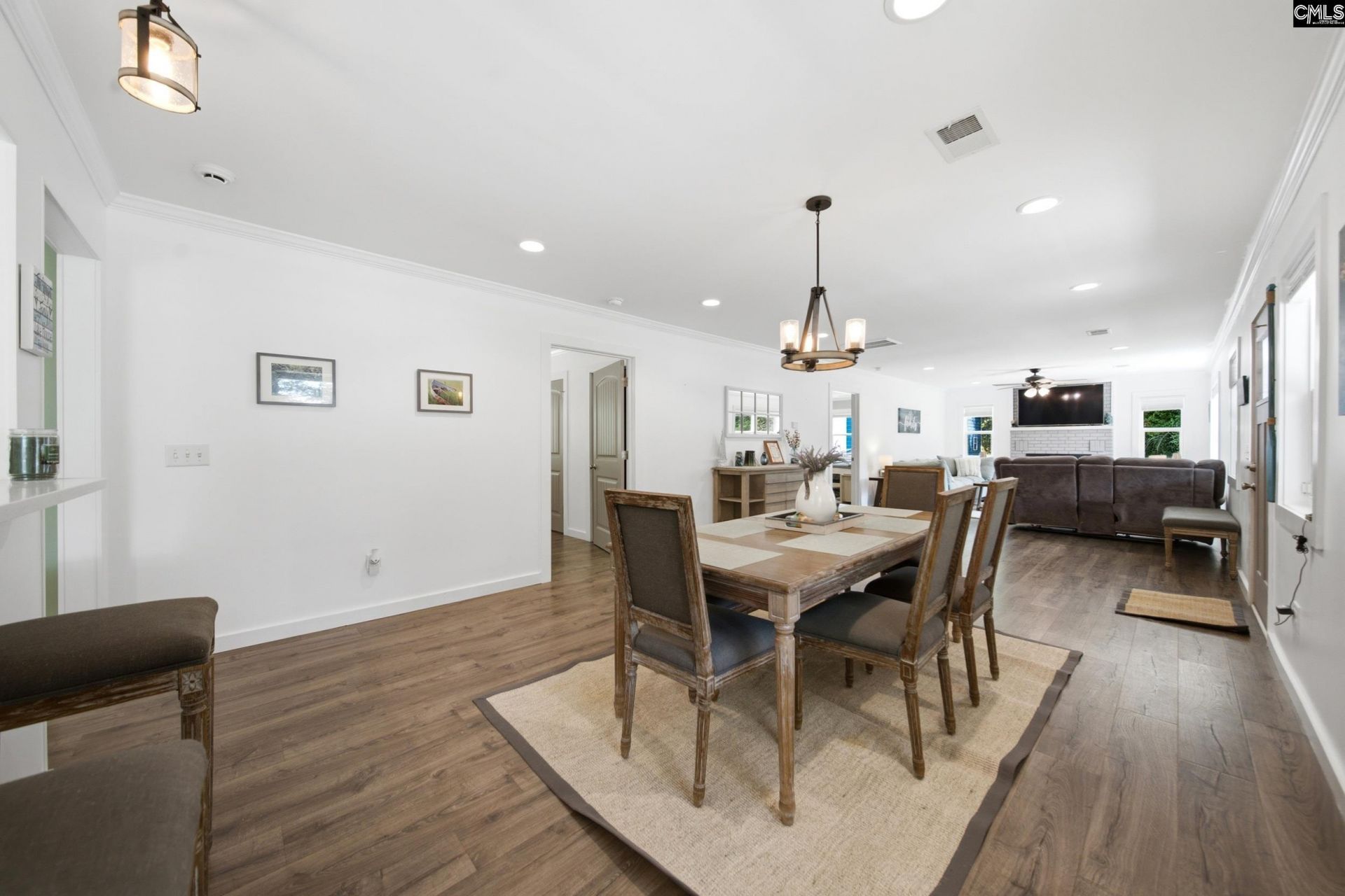 1691 Lakewood Drive Photo 4