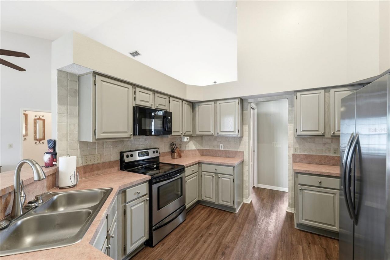1053 Old Coventry Court, Oviedo, FL 32765 Photo