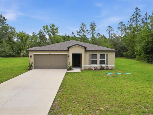 8827 N VIENNA DRIVE , DUNNELLON, FL 34433