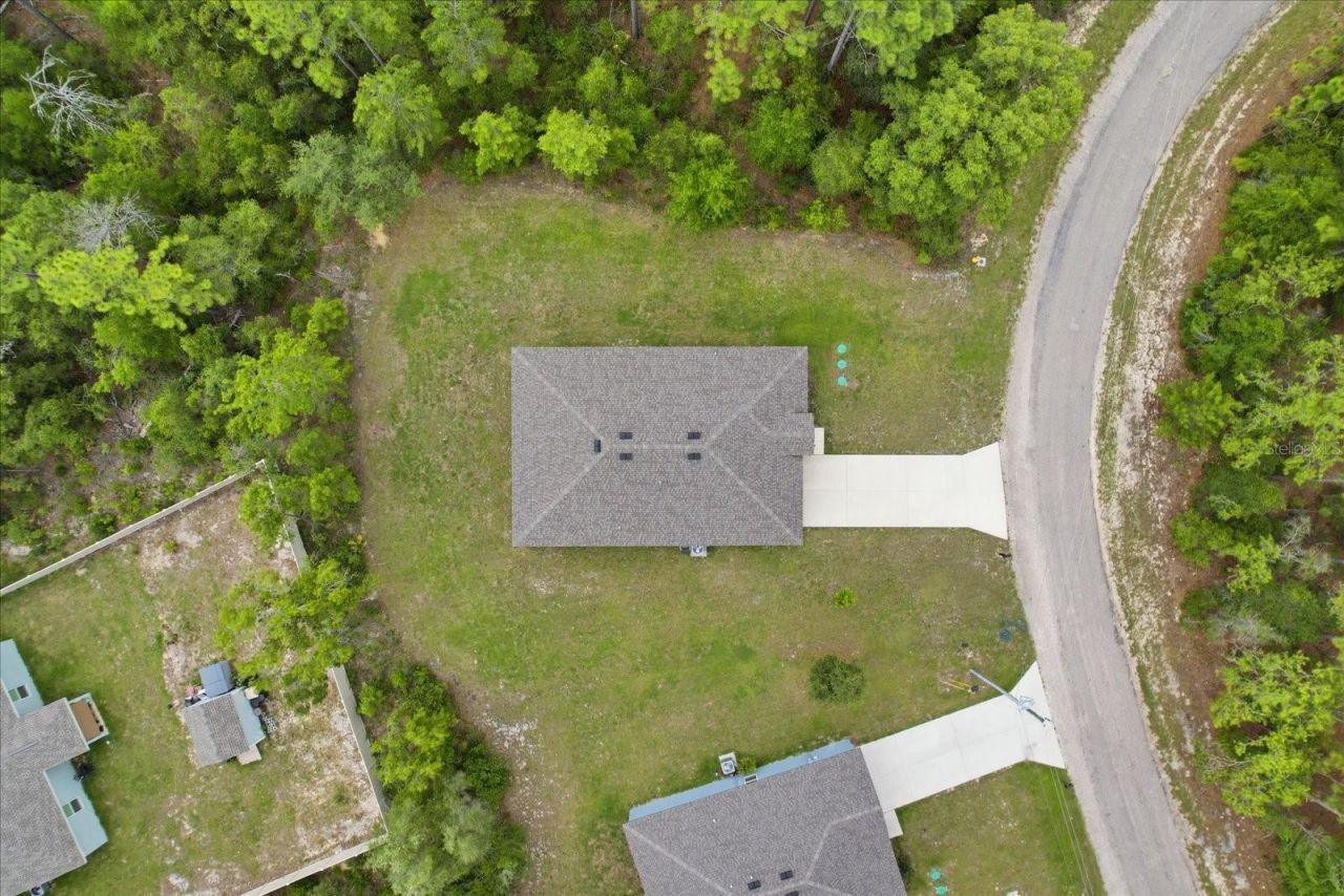 8827 N Vienna Drive , Dunnellon, FL 34433 Photo
