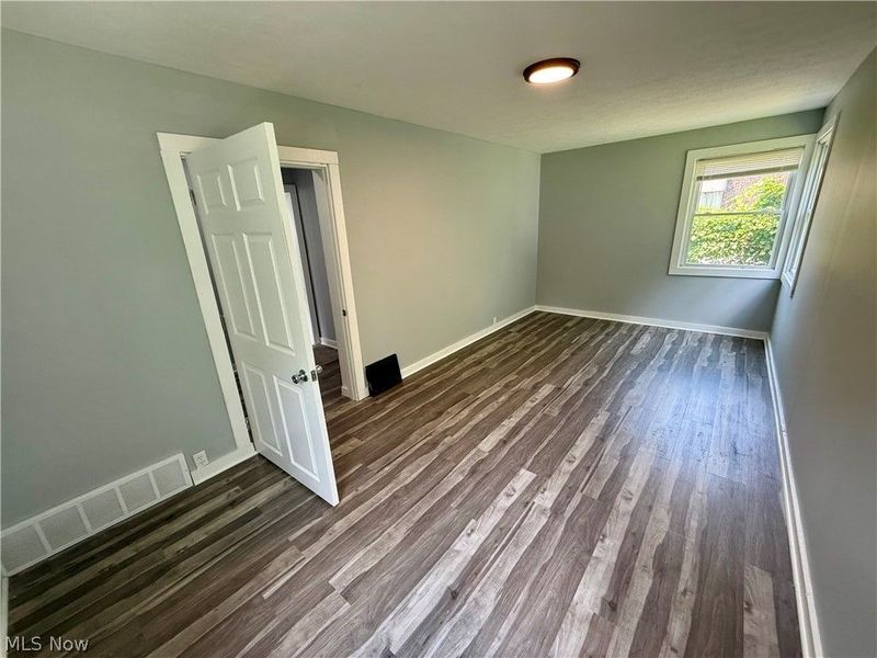 1305 Curtis Street, Akron, OH 44301 Photo 10