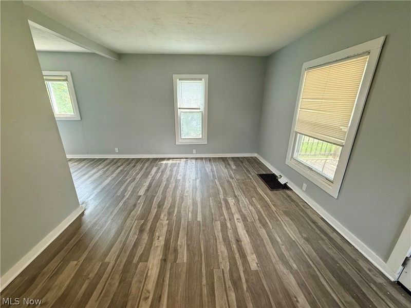 1305 Curtis Street, Akron, OH 44301 Photo 4