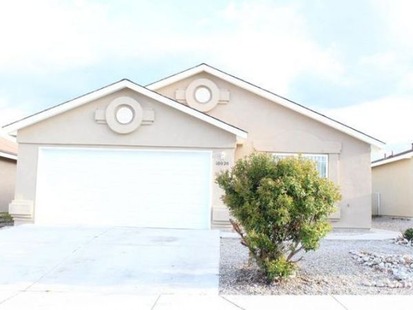 10020 El Patron Road SW, Albuquerque, NM 87121