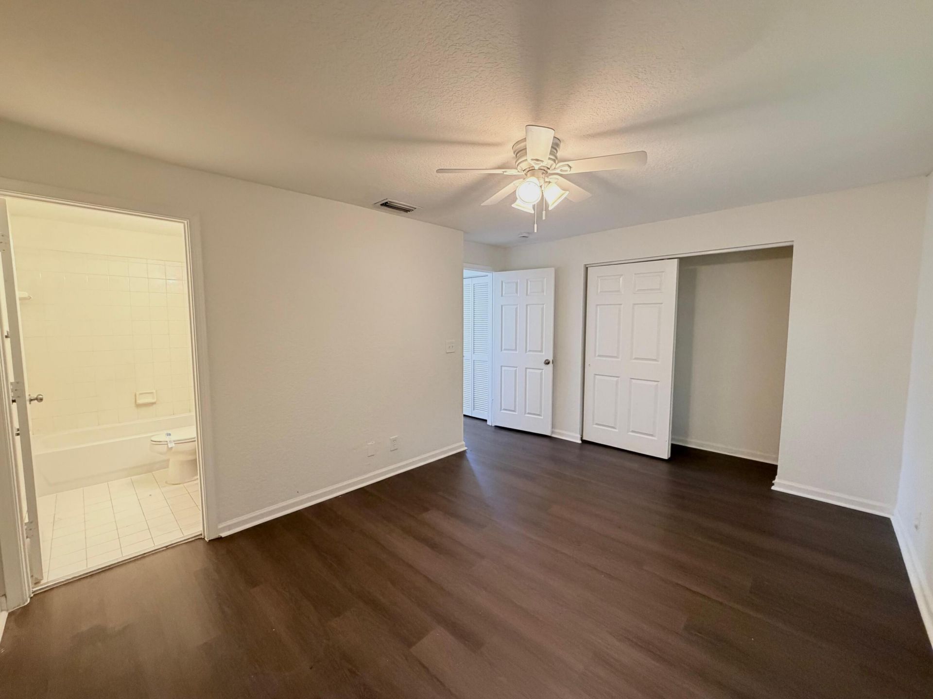 910 Summit Lake Drive, West Palm Beach, FL 33406 Photo