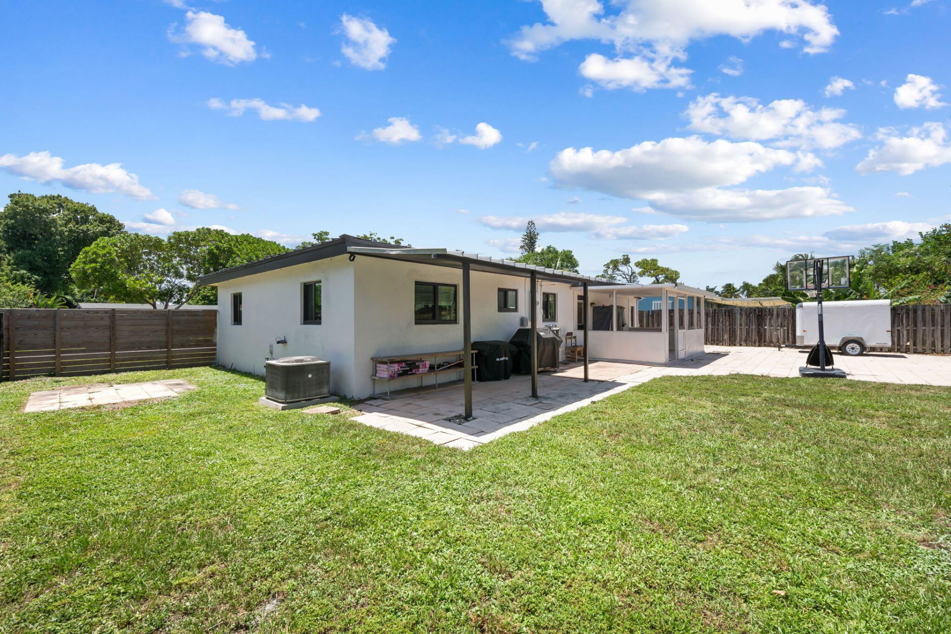 1032 SW 1st Terrace, Pompano Beach, FL 33060 Photo