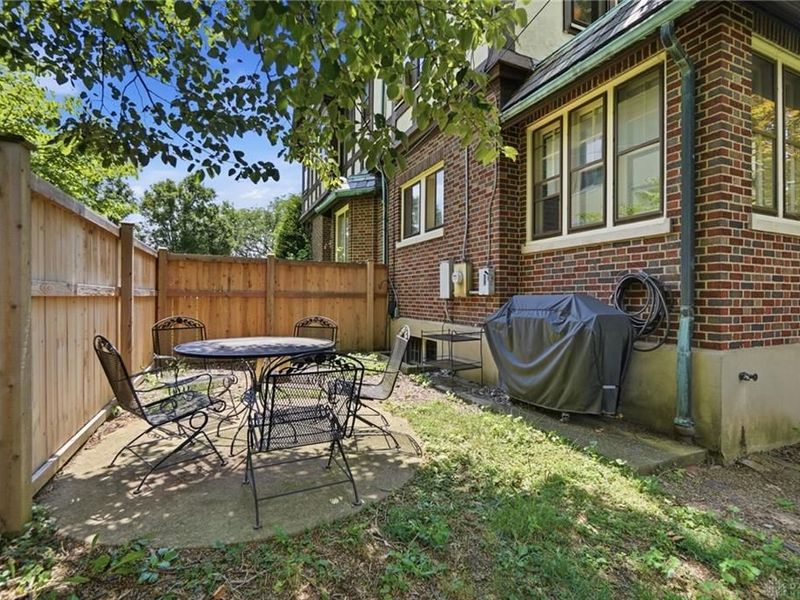 505 E Linden Avenue, Miamisburg, OH 45342 Photo 86
