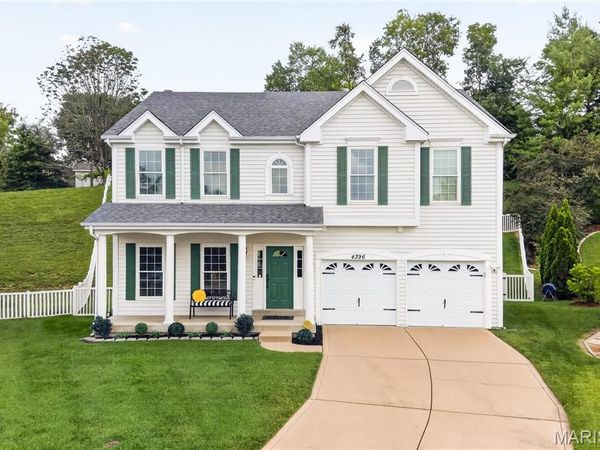 4396 Hawkins Glen Way, St Louis, MO 63129