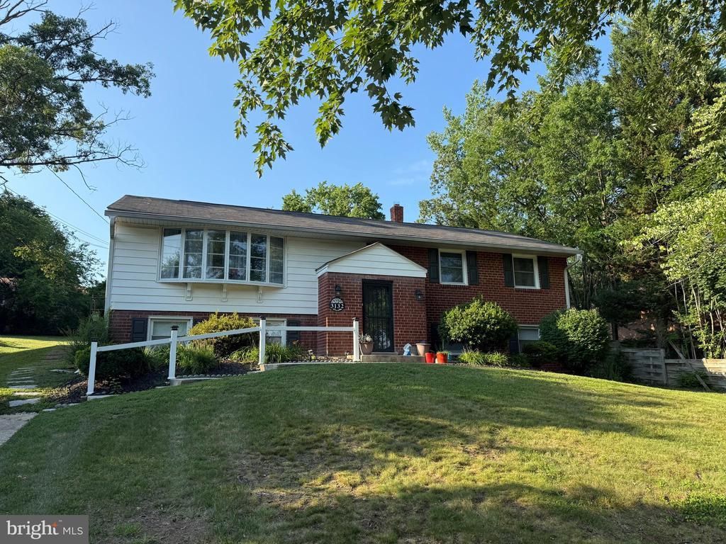 3132 CHRISTINE DRIVE , BELTSVILLE, MD 20705